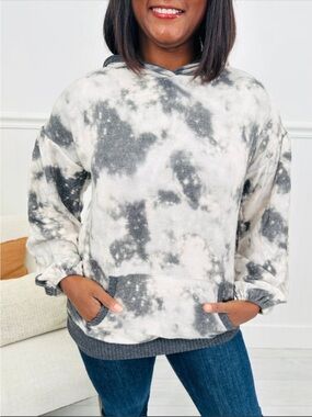 Hailey & Co. Tie-Dye Hooded Pullover Sweater - Grey & White